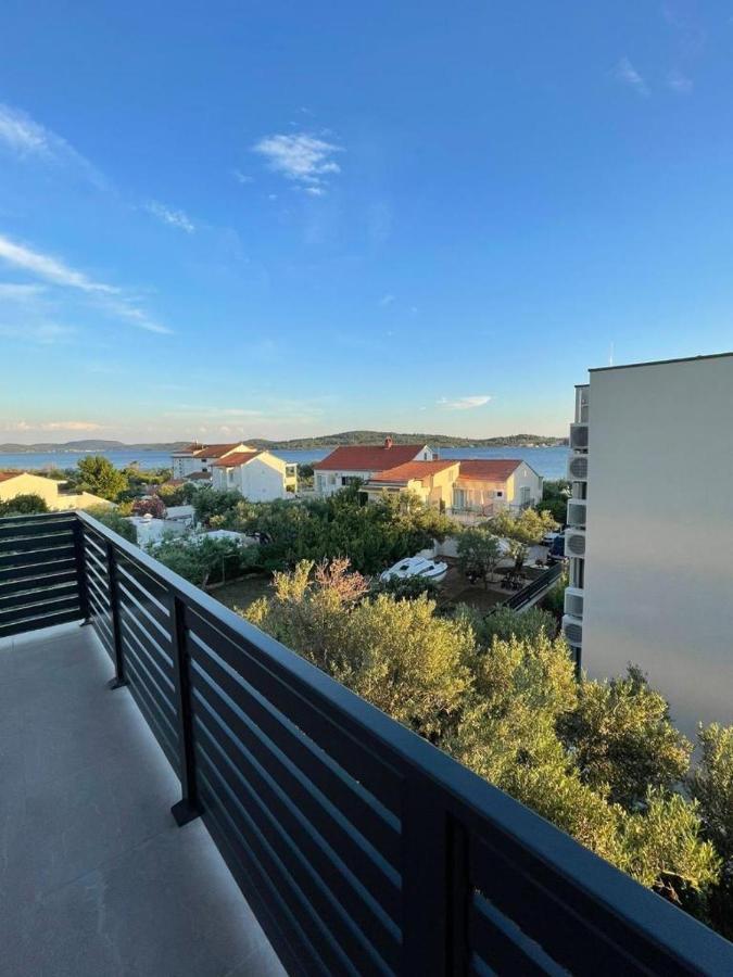Apartments Beachwalk Heaven Milica 斯里马 外观 照片